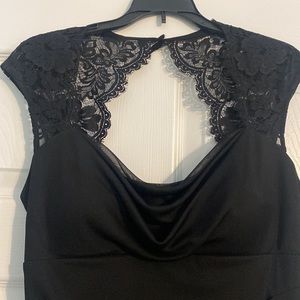 David’s Bridal Black Formal Dress Lace Ruched Bridesmaid Homecoming EUC SZ 10